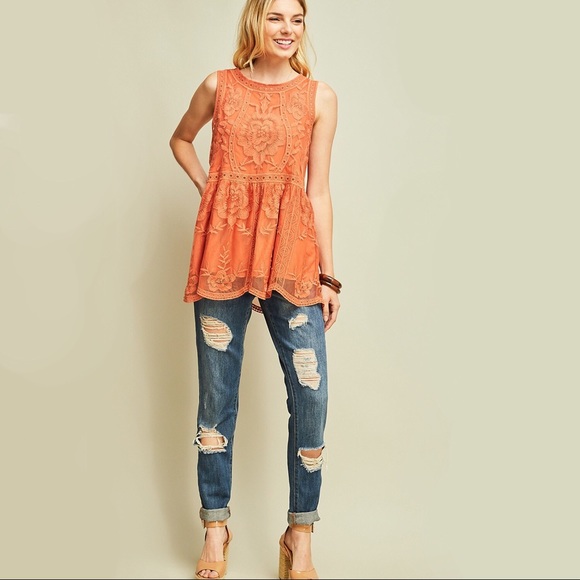 Floral Embroidered Eyelet Babydoll Sleeveless Top - Picture 2 of 8